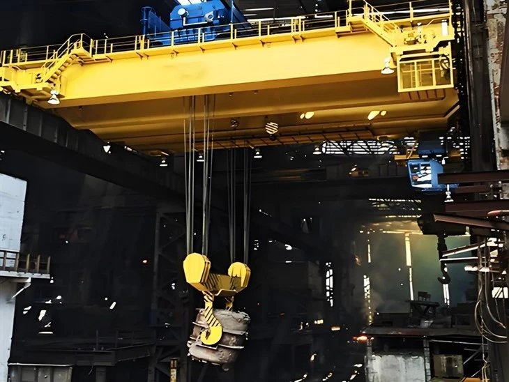 Metals And Metallurgy Crane